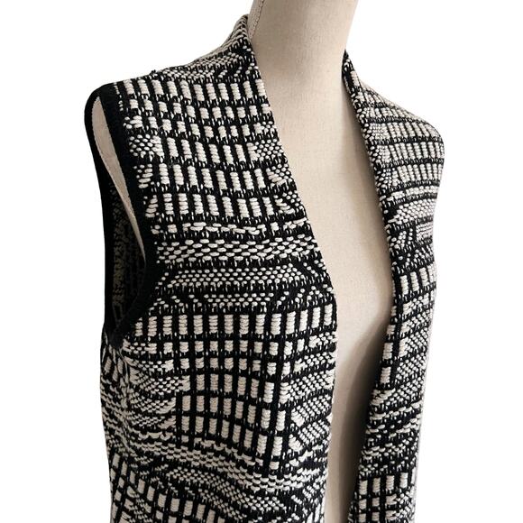Anthropologie Angel of the North Knit Sweater Vest Black White Open Front MP - Picture 3 of 7